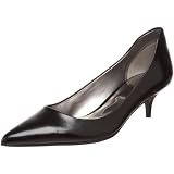 GUESS Women's Swag Pump