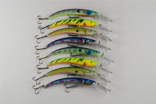 Lot of 8 New Lure Crankbaits