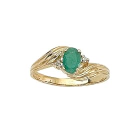 14K Yellow Gold 0.03 ct. Diamond and 6 x 4 MM Oval Shaped Emerald Ring