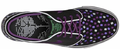 Nike Stefan Janoski (GS) Skateboarding Shoes. Black/Hyper Grape/Wolf Grey