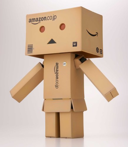 Cover image : リボルテック ダンボー アマゾンボックスバージョン