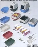 Pet Brands Large Enclosed Litter Tray