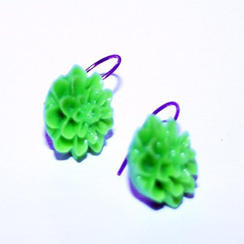 NEW Spring Colors Green Flower Earrings