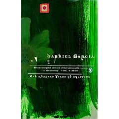One Hundred Years of Solitude (Essential Penguin)