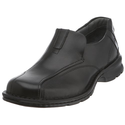 Clarks Men's Escalade Slip-On,Black,10.5 M