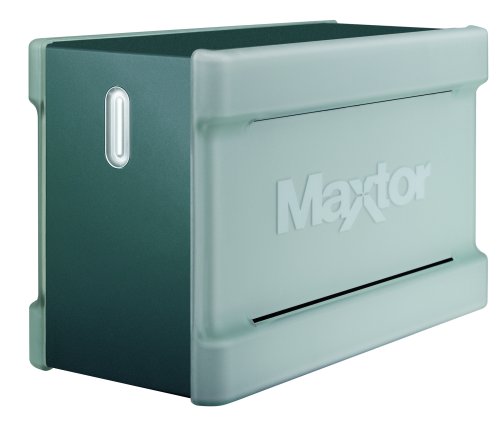 Maxtor 300 GB USB 2.0 OneTouch III Series 16 MB Cache Hard Drive ( T01H300 )
