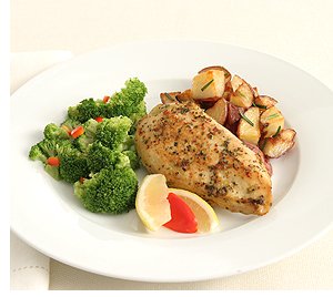 Lemon Pepper Chicken w Rosemary Potatoes & Broccoli w  Peppers by Dinewise.com