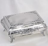 FOOTED GRAPE BOX - SILVER FOOTED GRAPE BOX