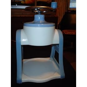 PAMPERED CHEF CRANK ICE CRUSHER by 