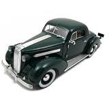 1936 Pontiac Deluxe Green 1:18 Diecast Model Car 