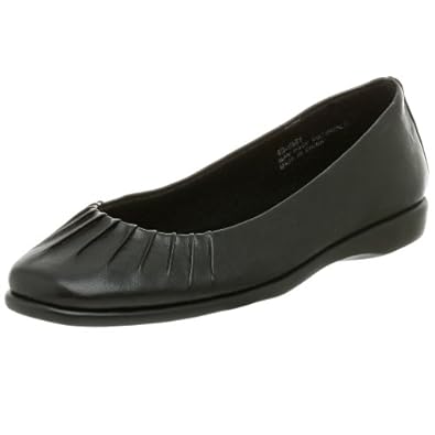 Easy Street Women's Audrey Ballet Flat
