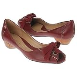 Jessica Bennett Women's Jinx Flat