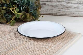 ENAMELWARE CANDLE PLATE
