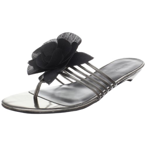 Nine West Women's Dancing Thong Sandal