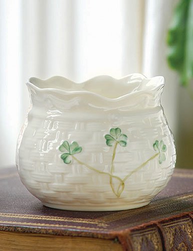 Belleek Kells Votive 3