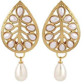 Cyan Pleasing Ethnic Jewellery Set with Maang Tika for Women