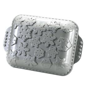 Nordic Ware Silver Snowflakes 11-by-8-1/2-Inch Cake Pan, Platinum
