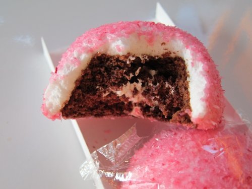 Mrs Freshley's Pink Marshmallow Snowballs Snow Balls Snack Cakes (8 Pack) 