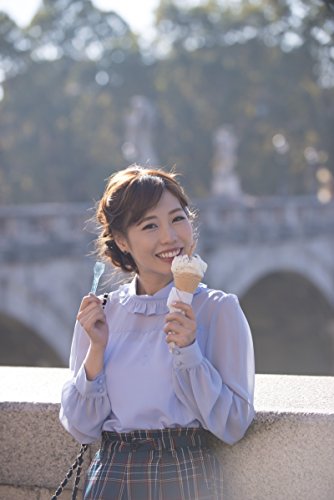 楠田亜衣奈ファーストソロ写真集「くすくすくっすん」