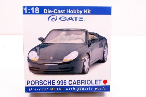 Gateway Global Ltd. 1/18 Porsche 996 Cabriolet Metal Model Kit - Red