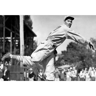 Professionally Framed Dizzy Dean Throwing Pitch Archival Photo Poster - 13x19 with RichAndFramous Black Wood Frame