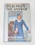 Vicki Finds the Answer (Vicki Barr Flight Stewardess #2)
