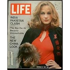 Life Magazine December 10, 1971 - Cover: Cybill Shepherd