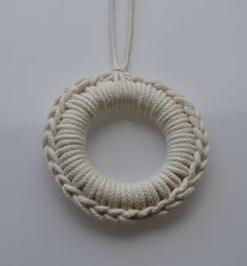 Barin Toys Cotton Breastfeeding Necklace, White