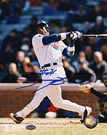 Sammy Sosa Autographed / Signed Chicago Cubs Baseball 8x10 Photo