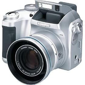 Fuji FinePix S304 Zoom Digital Camera [3.2MP 6xOptical]