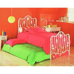 Girl Bedroom Furniture: Fashion Bed Group Kaitlyn Complete Bed