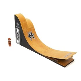 Tech Deck - 6011031 - M�ga rampe + 1 finger skate