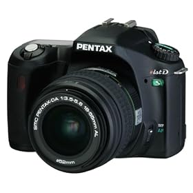 Pentax *ist DS 6.1MP Digital Camera with Pentax DA 18-55mm f/3.5-5.6 AL Digital SLR Lens