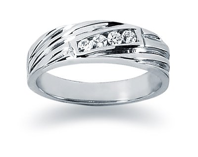 0.12 ctw. Woman's Round Diamond Wedding Band in Platinum