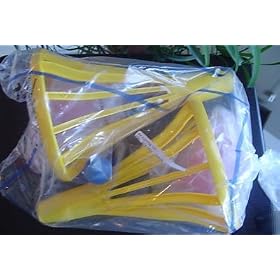 Tupperware Pop A Lot Toy Set