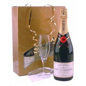 Flutes & Champagne Gift - Moet Chandon