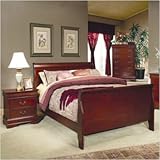 Strasburg 4-Piece Bedroom Set in Cherry Size: Eastern King