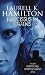 Narcissus in Chains (Anita Blake Vampire Hunter)