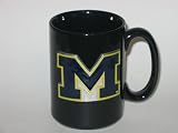 MICHIGAN WOLVERINES 15 oz. Ceramic COFFEE MUG with Pewter Team Logo
