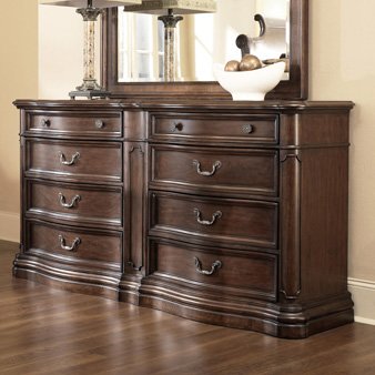 Ashley Furniture Camilla Dresser
