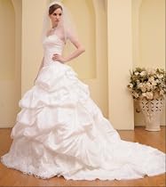 Hochzeits-shop-hamburg WD1006 Brautkleid mit Spitze ,Perlen u.Pailletten bestickt, Schnürung u. Schleppe