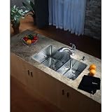 32 Undermount 70/30 Kitchen Finish: Chrome