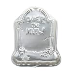 Wilton The Hill Tombstone Pan.