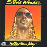 Revue Stevie Wonder  / Hotter Than July