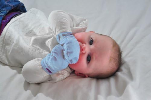 Gummee Glove Anti-scratch Teething Mittens Blue (Blue) by Gummee