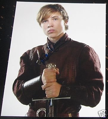 William Moseley William william moseley narnia. William Moseley William
