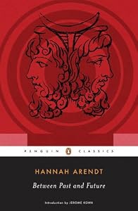 Image of Between Past and Future (Penguin Classics)