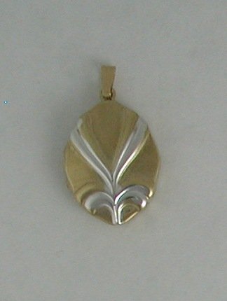 14k White Gold Engraved Cross Heart Locket, 18" Review | Lockets