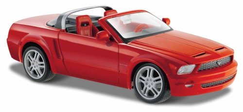 Maisto Special Edition 1:24 Ford Mustang GT Concept 