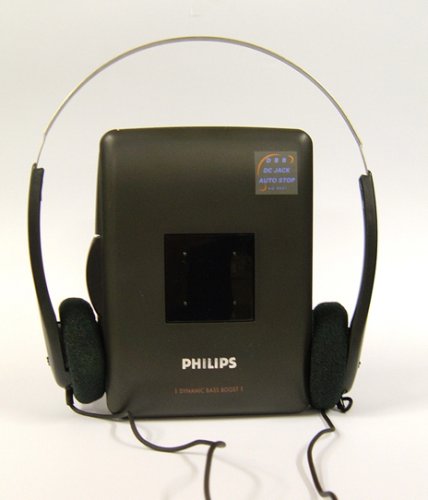 Childrens Toyshop  Electronics : Philips SBC6421/WP Personal Stereo Includes: Personal Stereo, 2 Speakers, Headphones, Cassette and Baseball Style Cap